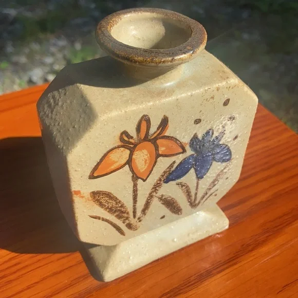 Vintage 💐 MCM Stoneware 70’s Small Floral Bud Vase Kitschy Home Accent Decor - Picture 12 of 16